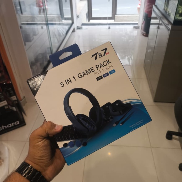 SORTEIO IMPERDÍVEL 🎁 Kit Gamer 5 em 1 para PS4 – Participe Agora!